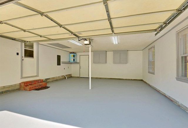 8045 Nantuckett Avenue, North Charleston, SC 29420