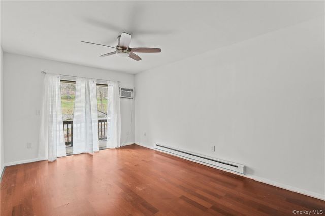 420 Fox Run Lane, Carmel, NY 10512