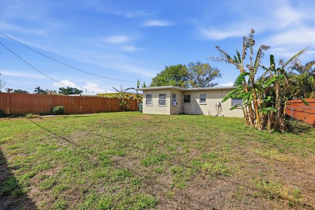 5919 RICHARD PLACE, Sarasota, FL 34231