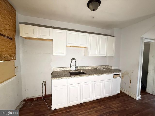 526 SHERIDAN AVE, Baltimore, MD 21212