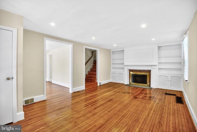 1183 JERICHO RD, Abington, PA 19001