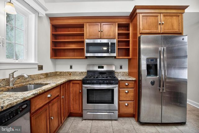 1183 JERICHO RD, Abington, PA 19001