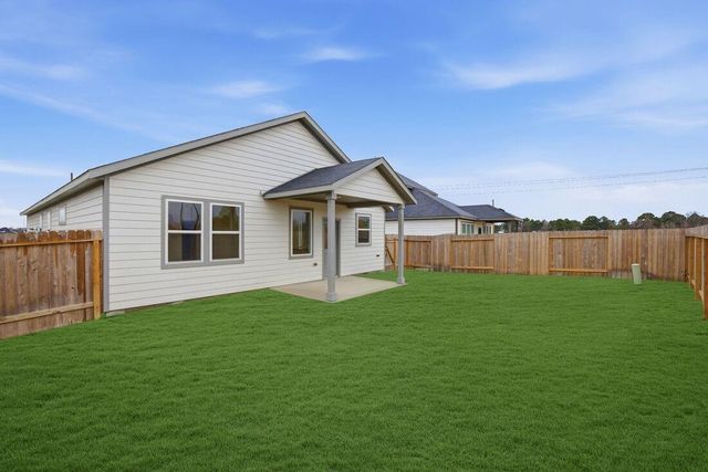 18122 Lone Hill Drive, Hockley, TX 77447