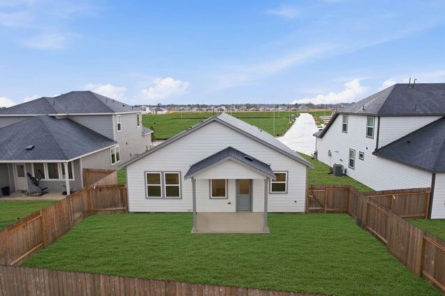 18122 Lone Hill Drive, Hockley, TX 77447