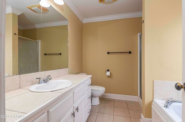 106 Country Garden Lane, Lafayette, LA 70507