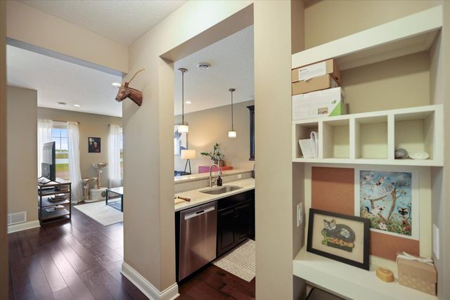 8286 Jonquil Lane N, Maple Grove, MN 55369