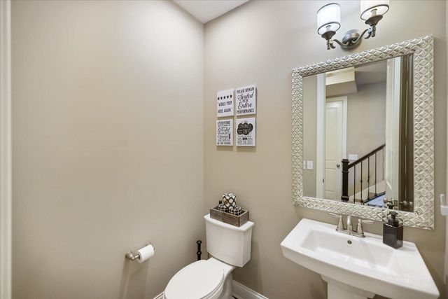 8286 Jonquil Lane N, Maple Grove, MN 55369