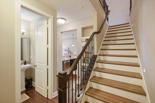 8286 Jonquil Lane N, Maple Grove, MN 55369