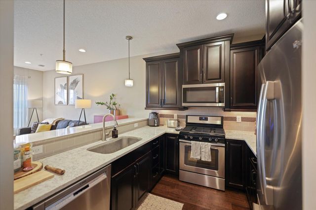 8286 Jonquil Lane N, Maple Grove, MN 55369