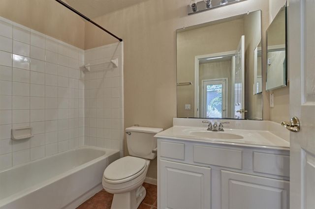 175 W Lilac Ridge Place, The Woodlands, TX 77384