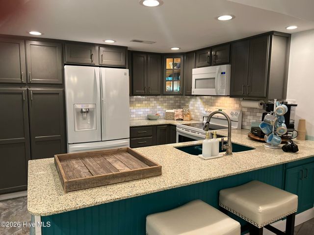 2000 New River Inlet Road Unit 1108, Sneads Ferry, NC 28460