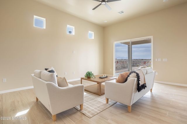 3541 Belmont Lane, Las Cruces, NM 88012