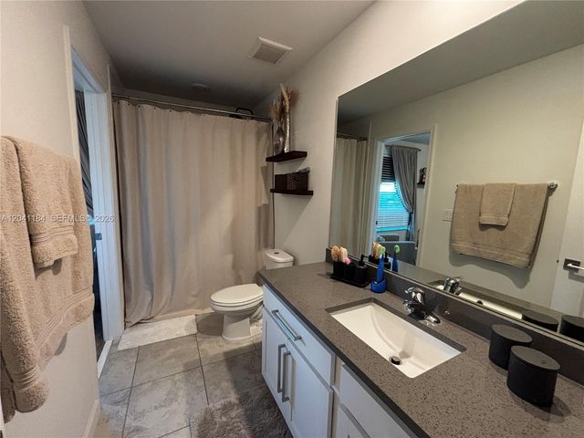 6359 Sailpointe Lane, West Palm Beach, FL 33413