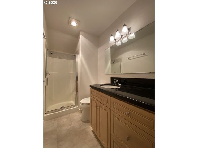 22709 Ne 123RD Cir, Brush Prairie, WA 98606