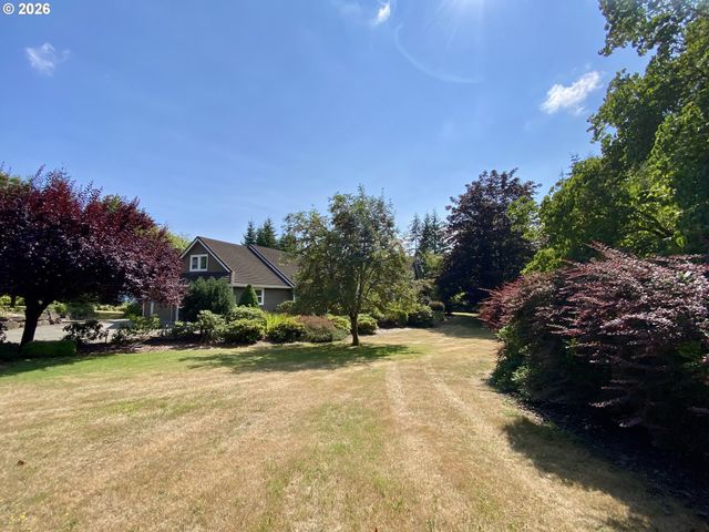 22709 Ne 123RD Cir, Brush Prairie, WA 98606