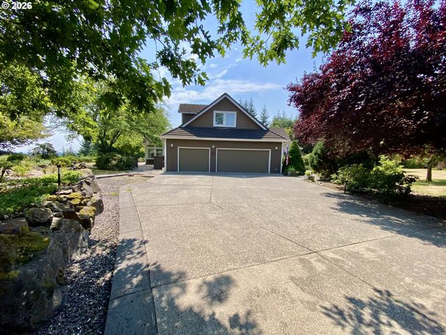 22709 Ne 123RD Cir, Brush Prairie, WA 98606