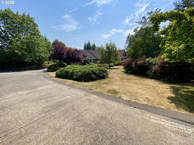22709 Ne 123RD Cir, Brush Prairie, WA 98606