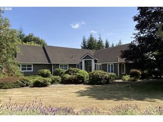 22709 Ne 123RD Cir, Brush Prairie, WA 98606