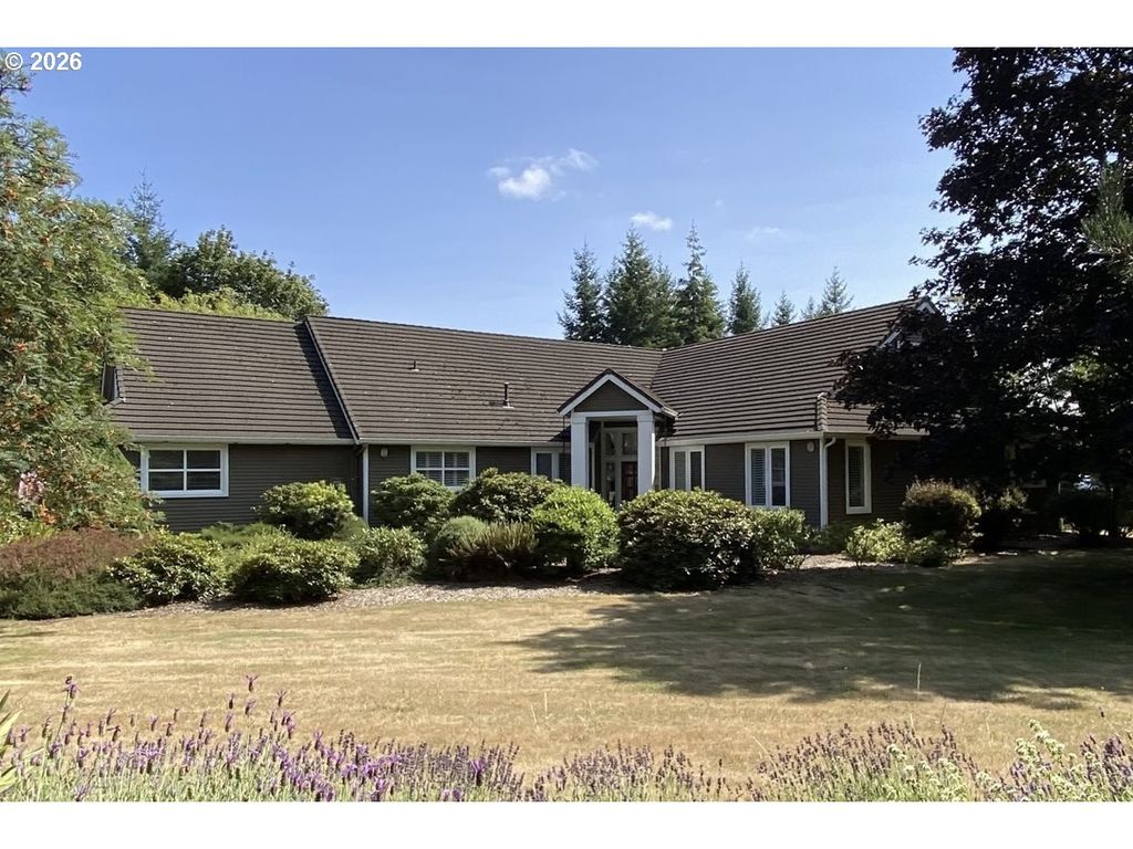 22709 Ne 123RD Cir, Brush Prairie, WA 98606