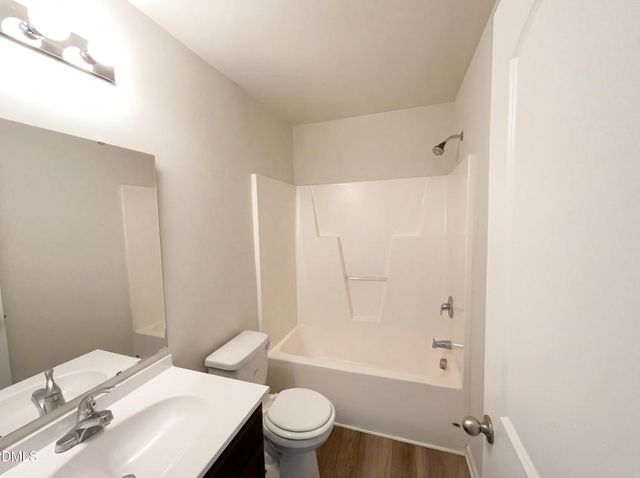 2812 Erinridge Road, Raleigh, NC 27610