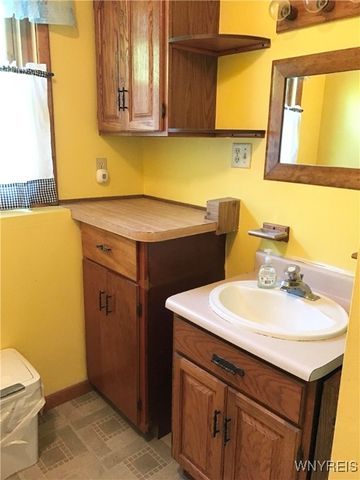 675 Sandy Avenue, Evans, NY 14006