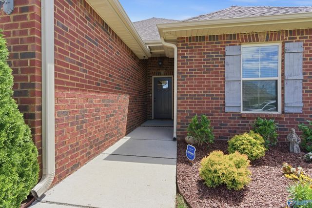 29956 Plantation Park Drive, Harvest, AL 35749