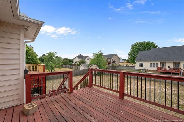 109 Canyon Ct Court, Sanford, NC 27332