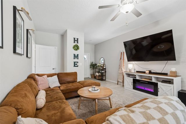 3633 BELLMEADE COURT, Wesley Chapel, FL 33543