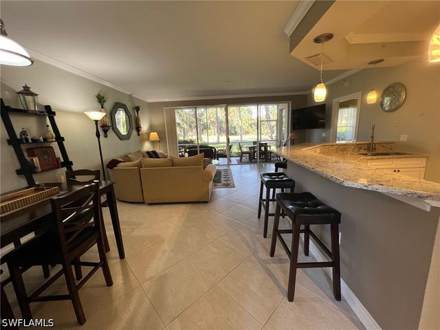 8125 Celeste DR 5113, Naples, FL 34113