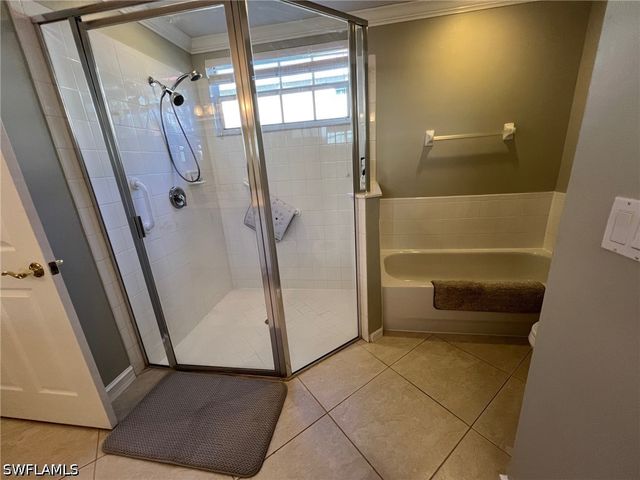 8125 Celeste DR 5113, Naples, FL 34113