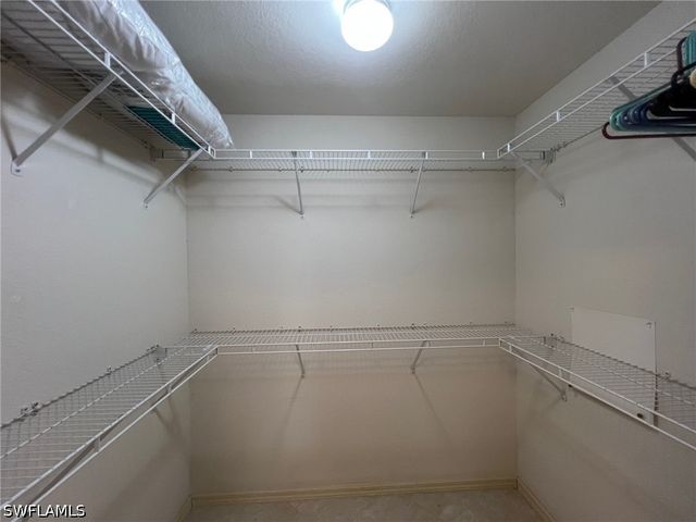 8125 Celeste DR 5113, Naples, FL 34113