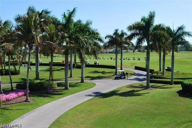 8125 Celeste DR 5113, Naples, FL 34113