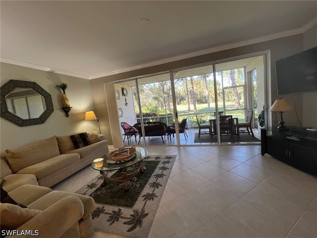 8125 Celeste DR 5113, Naples, FL 34113
