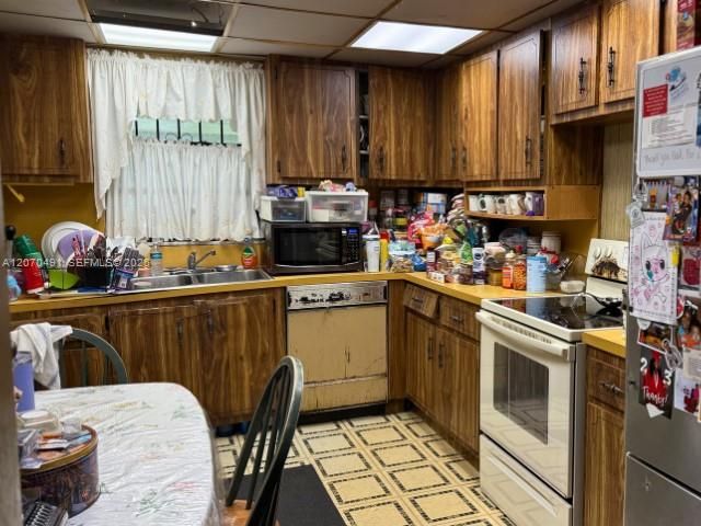 18600 NW 38th Court, Miami Gardens, FL 33055