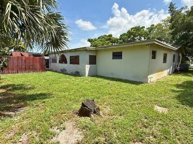 18600 NW 38th Court, Miami Gardens, FL 33055