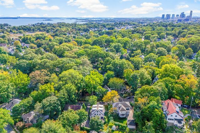 47 Pine Brook Drive, Larchmont, NY 10538