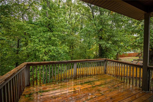605 Tunbridge Drive, Bentonville, AR 72712