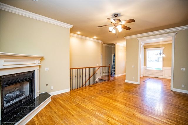605 Tunbridge Drive, Bentonville, AR 72712