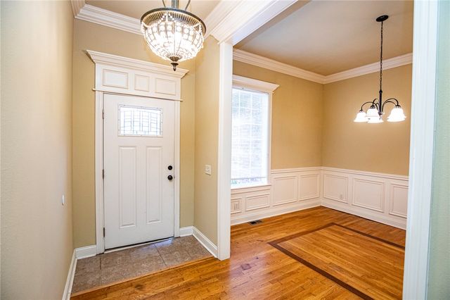 605 Tunbridge Drive, Bentonville, AR 72712