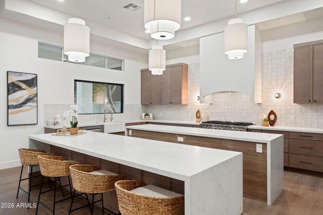 11691 E TURQUOISE Avenue, Scottsdale, AZ 85259