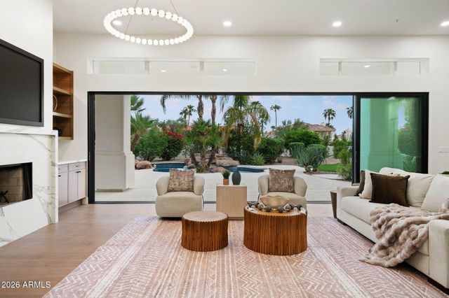 11691 E TURQUOISE Avenue, Scottsdale, AZ 85259