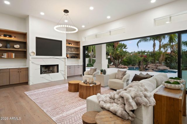 11691 E TURQUOISE Avenue, Scottsdale, AZ 85259