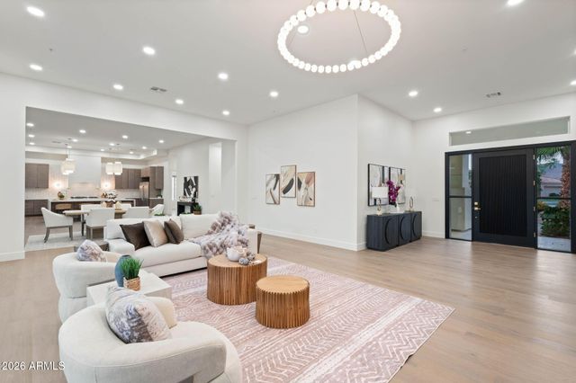 11691 E TURQUOISE Avenue, Scottsdale, AZ 85259