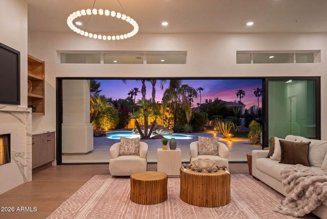 11691 E TURQUOISE Avenue, Scottsdale, AZ 85259