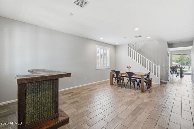 7672 W FETLOCK Trail, Peoria, AZ 85383