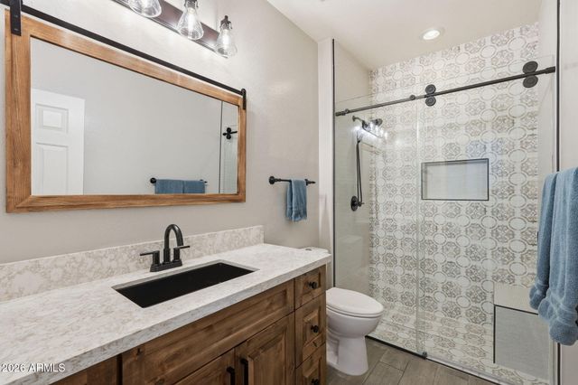 7672 W FETLOCK Trail, Peoria, AZ 85383