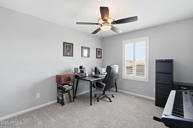 7672 W FETLOCK Trail, Peoria, AZ 85383