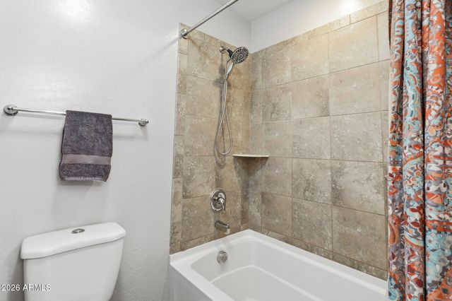7672 W FETLOCK Trail, Peoria, AZ 85383