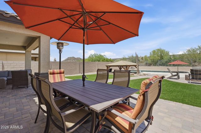 7672 W FETLOCK Trail, Peoria, AZ 85383