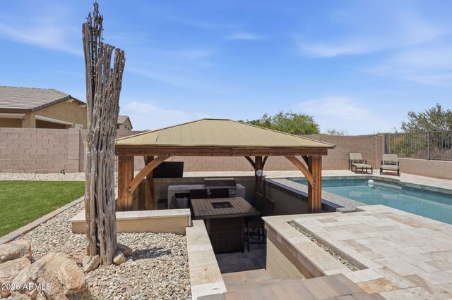 7672 W FETLOCK Trail, Peoria, AZ 85383
